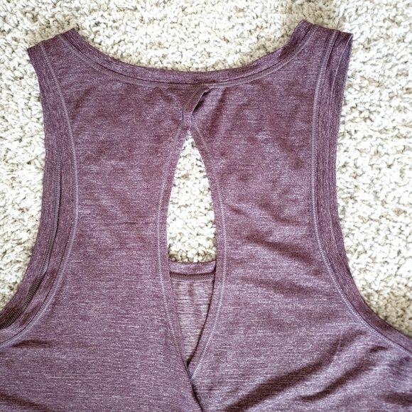 Lululemon Hold & Let Flow Tank in Heathered Black Cherry - Picture 5 of 9
